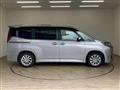 2022 Toyota Noah
