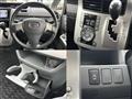 2007 Toyota Voxy