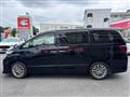 2013 Toyota Alphard G