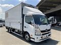 2017 Hino Dutro