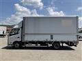 2017 Hino Dutro