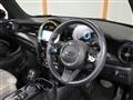 2021 BMW MINI