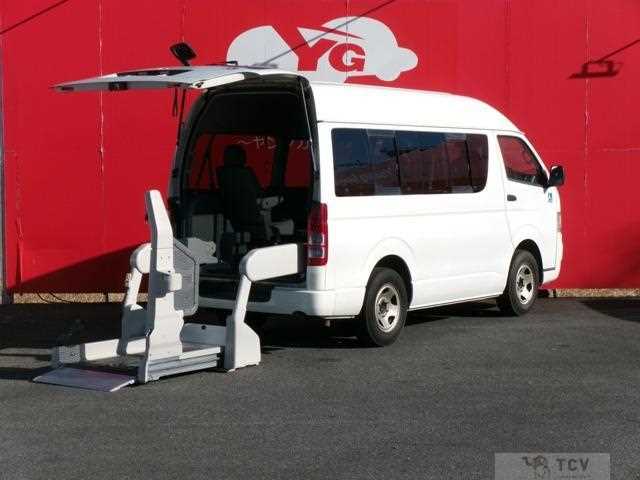 2009 Toyota Regiusace Van