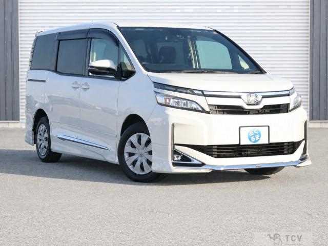 2019 Toyota Voxy