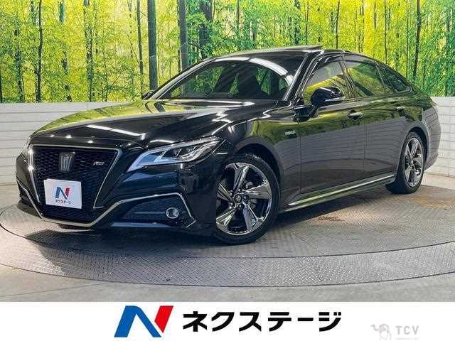 2018 Toyota Crown Hybrid