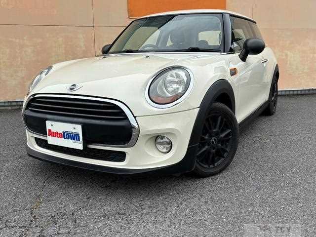 2017 BMW MINI