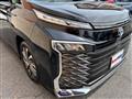 2025 Toyota Voxy