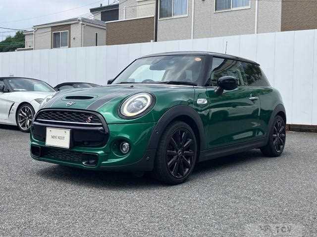 2021 BMW MINI