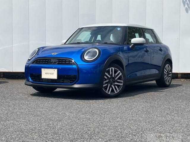 2025 BMW MINI
