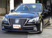 2013 Toyota Crown