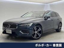 2022 Volvo V60
