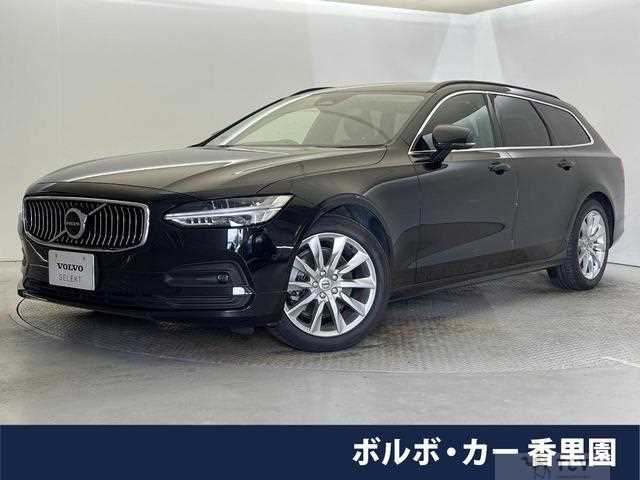2022 Volvo V90