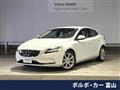 2017 Volvo V40