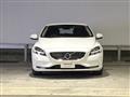 2017 Volvo V40