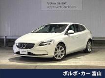 2017 Volvo V40