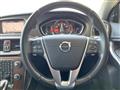 2017 Volvo V40