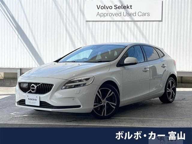 2019 Volvo V40
