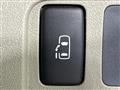 2012 Daihatsu Tanto