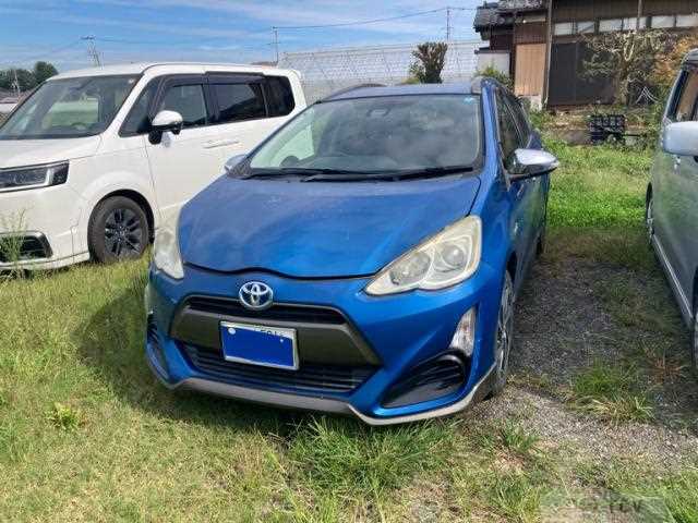 2016 Toyota AQUA