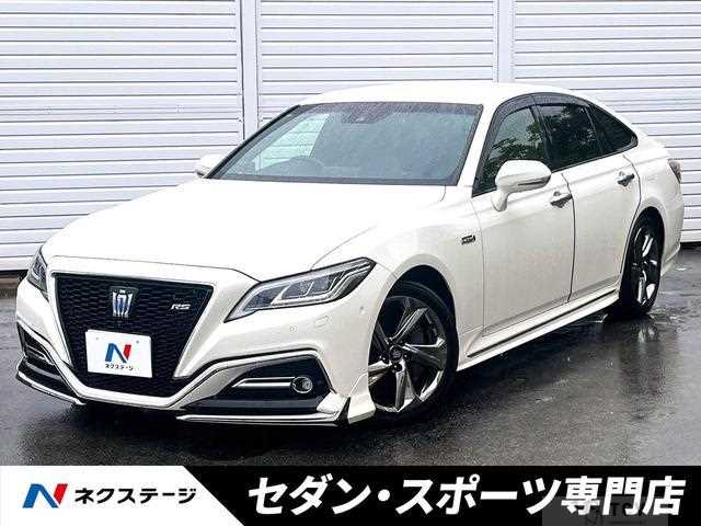 2019 Toyota Crown Hybrid