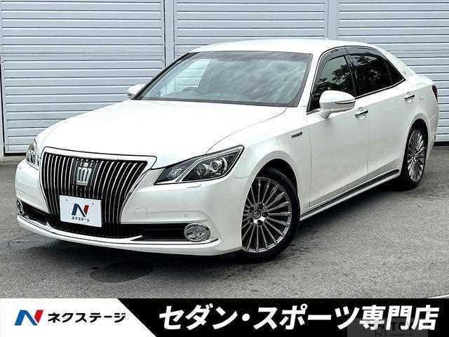 2013 Toyota Crown Majesta