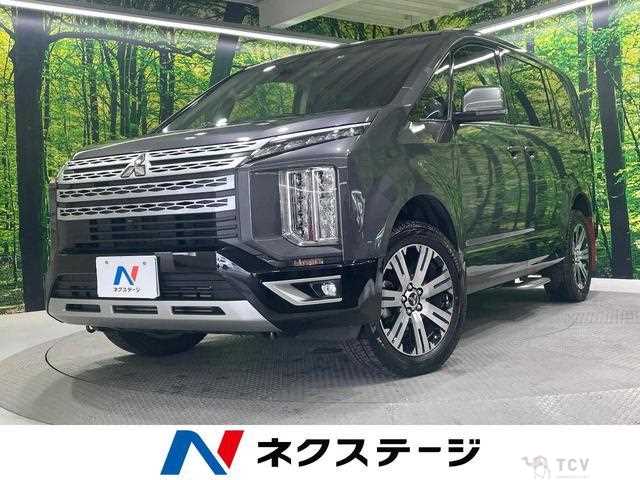 2019 Mitsubishi Delica D5