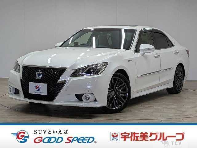 2014 Toyota Crown Hybrid