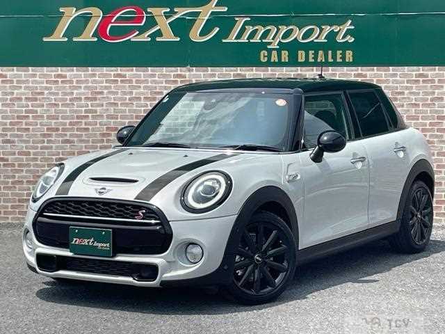 2018 BMW MINI