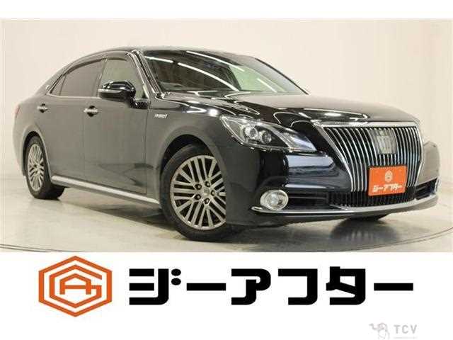 2014 Toyota Crown Majesta