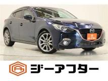 2015 Mazda Axela