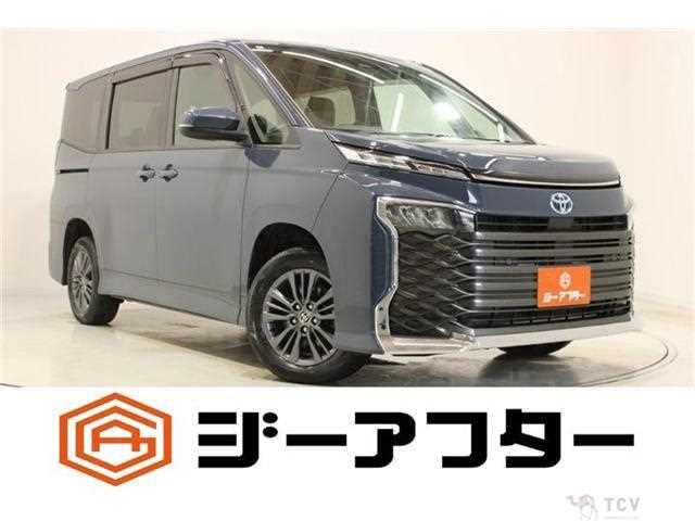 2022 Toyota Voxy