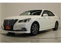 2016 Toyota Crown
