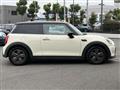 2022 BMW MINI