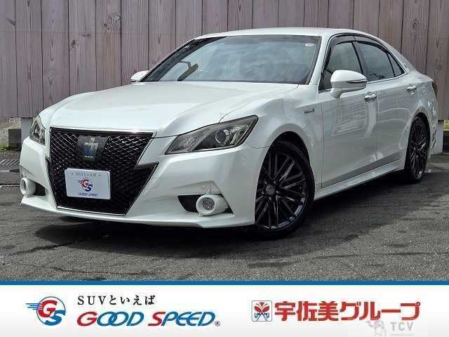 2014 Toyota Crown Hybrid