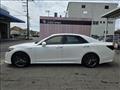 2014 Toyota Crown Hybrid