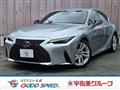 2021 Lexus IS