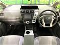 2013 Toyota PRIUS α