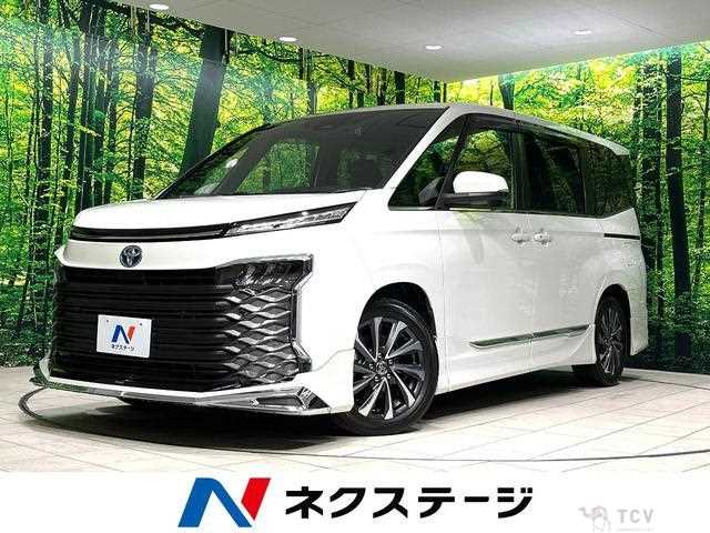 2023 Toyota Voxy