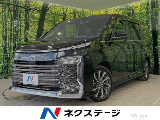 2022 Toyota Voxy