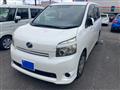 2008 Toyota Voxy