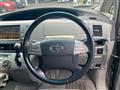 2007 Toyota Estima