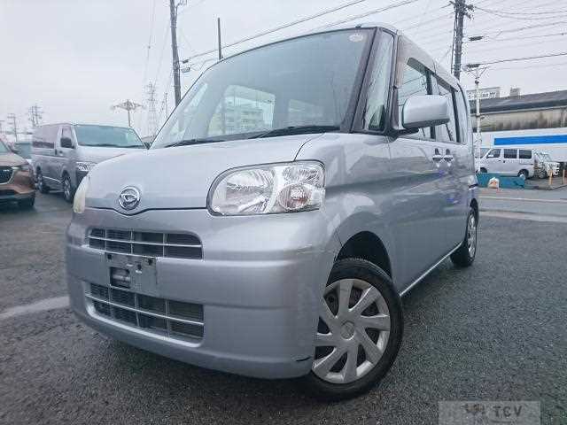 2012 Daihatsu Tanto