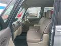 2012 Daihatsu Tanto