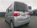2012 Daihatsu Tanto