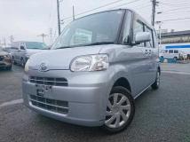 2012 Daihatsu Tanto