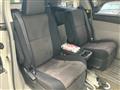 2006 Toyota Estima