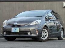 2012 Toyota PRIUS α