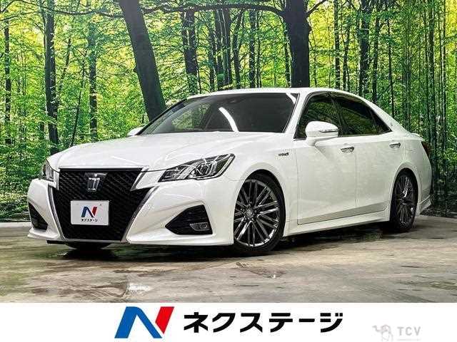 2016 Toyota Crown Hybrid
