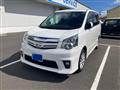 2013 Toyota Noah