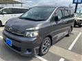 2013 Toyota Voxy